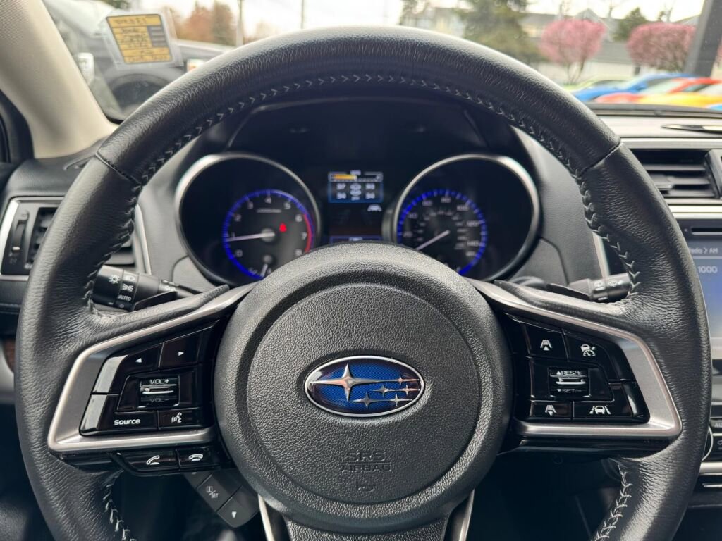 Used 2018 Subaru Outback 2.5i Limited image 17