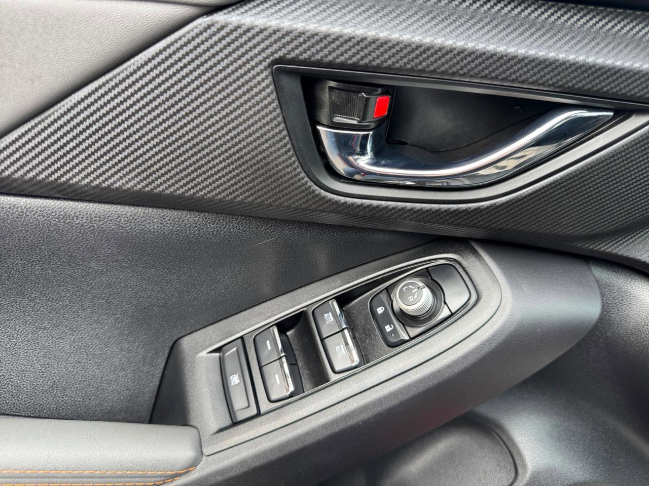 Used 2024 Subaru Crosstrek 2.5i Limited image 17