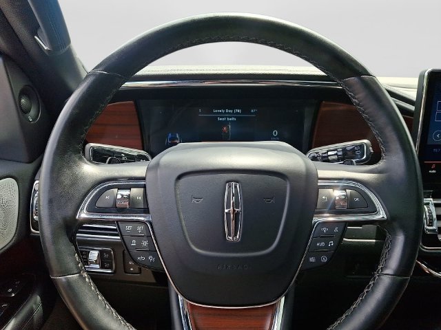 Used 2022 Lincoln Navigator L Reserve w/ Equipment Group 201A AWD/4WD image 24