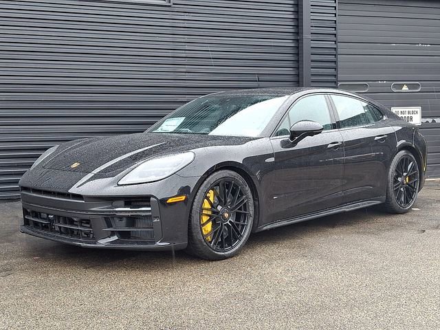 New 2026 Porsche Panamera GTS image 1