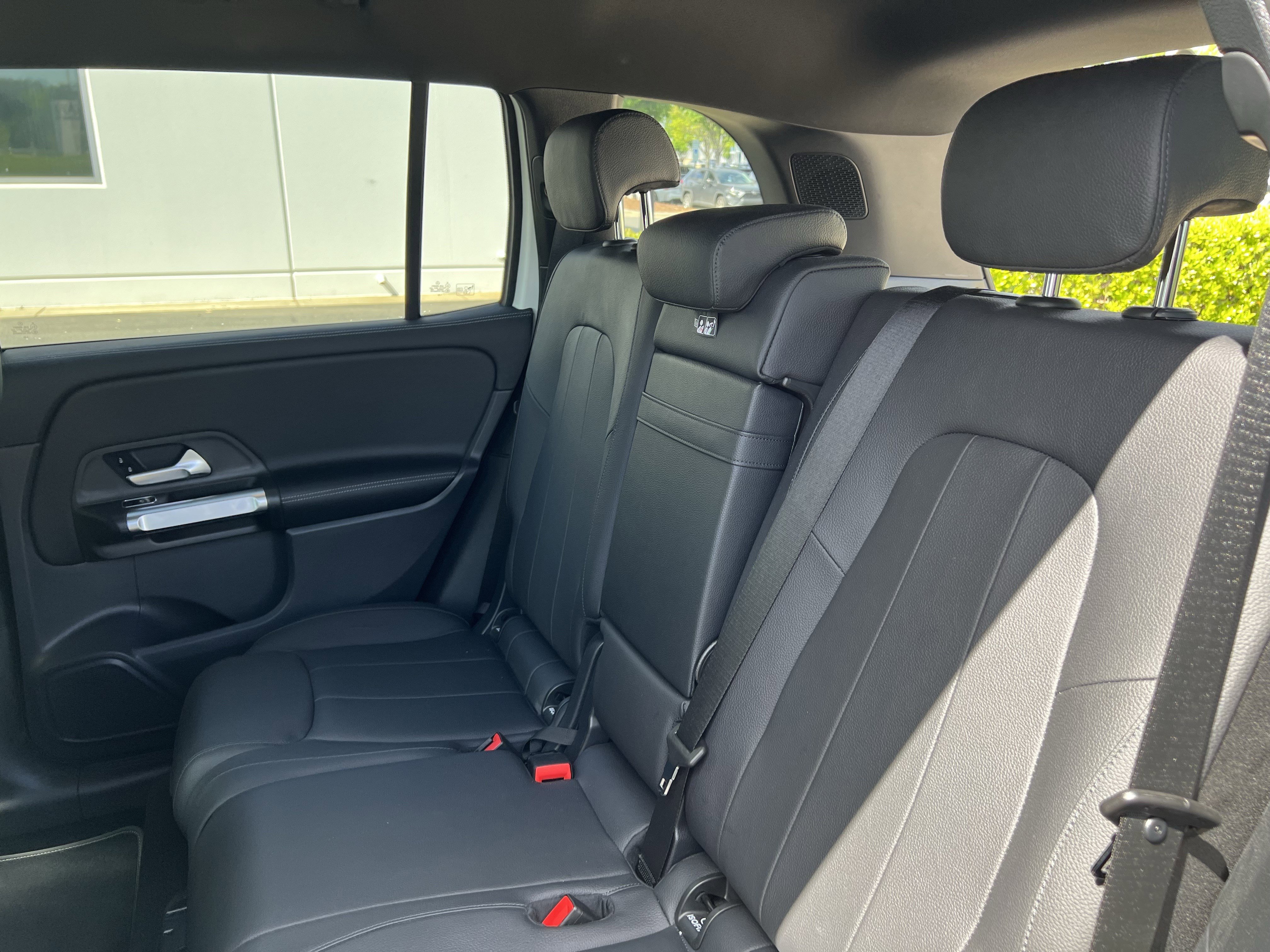 Certified 2022 Mercedes-Benz GLB 250 image 32
