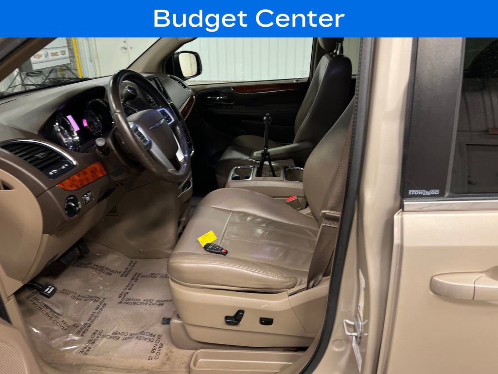 Used 2012 Chrysler Town & Country Touring w/ Entertainment Group #1 image 12