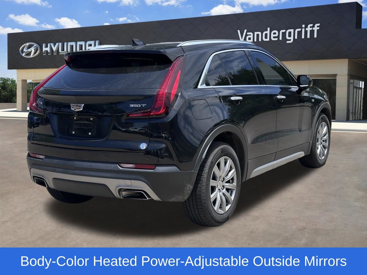 Used 2020 Cadillac XT4 Premium Luxury FWD image 12