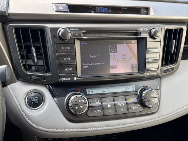 Used 2014 Toyota RAV4 Limited w/ Technology Package image 22