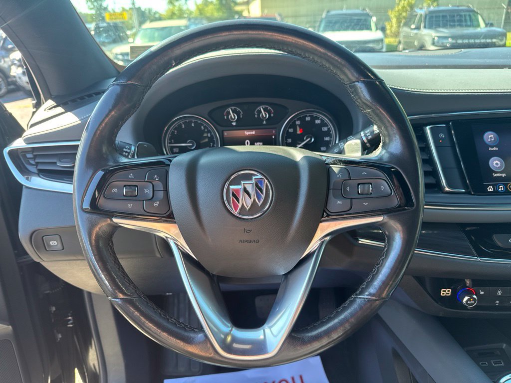 Used 2023 Buick Enclave Essence FWD image 17