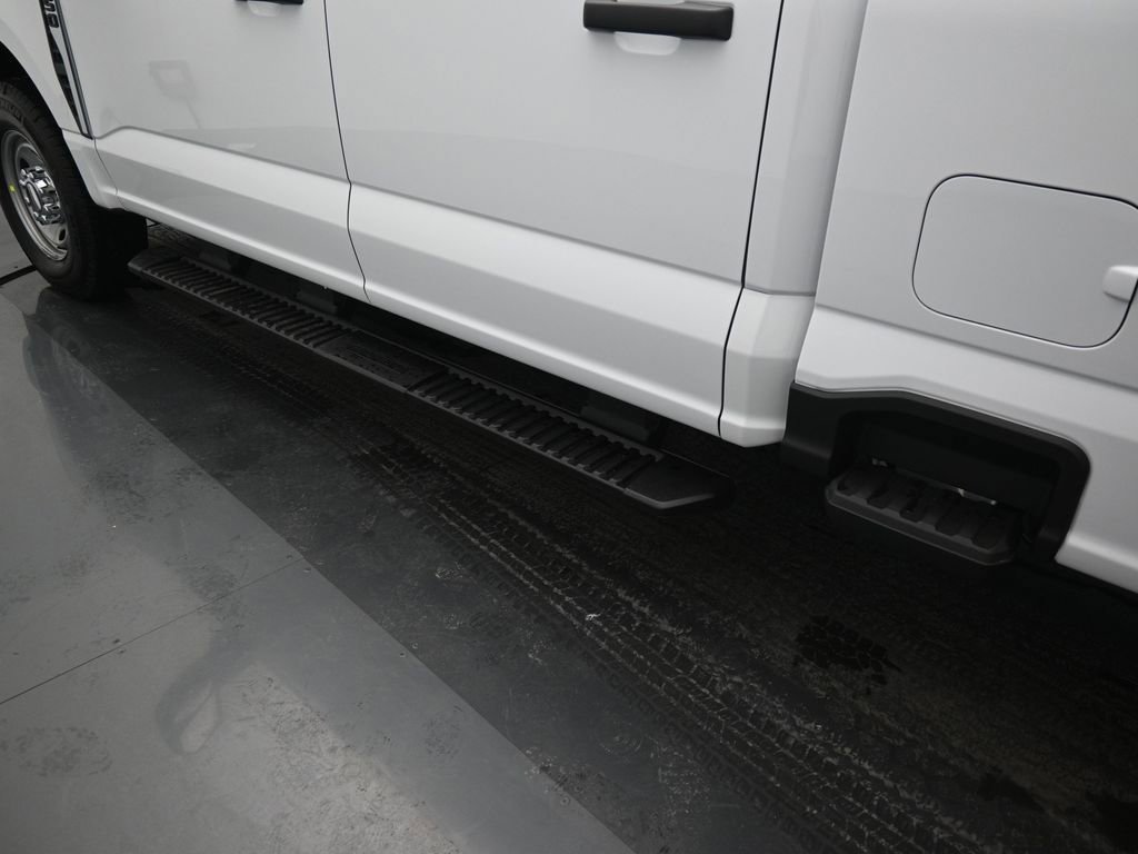 New 2026 Ford F250 XL w/ XL Chrome Package image 14