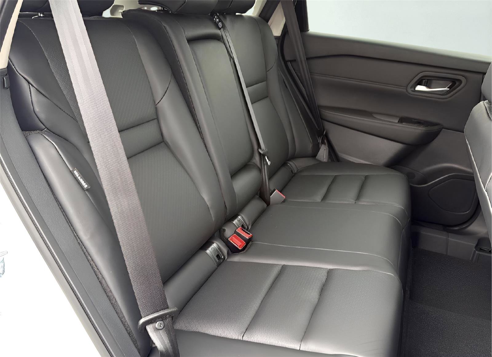 New 2026 Nissan Rogue SV AWD/4WD image 22