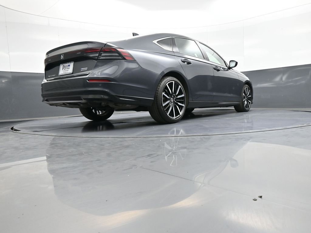 Certified 2024 Honda Accord Touring image 29