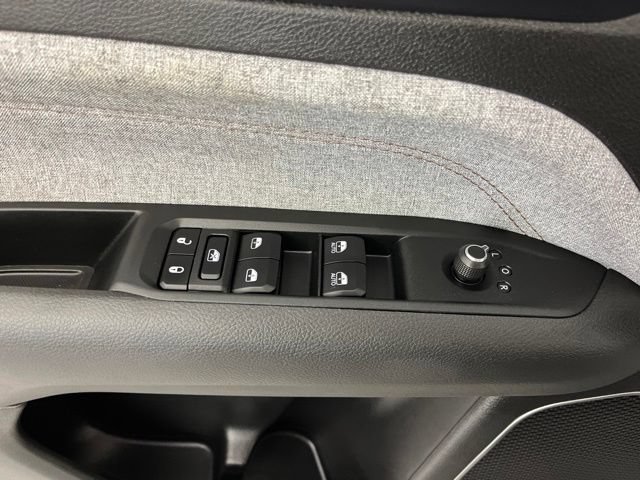 Used 2022 Jeep Compass Latitude AWD/4WD image 31