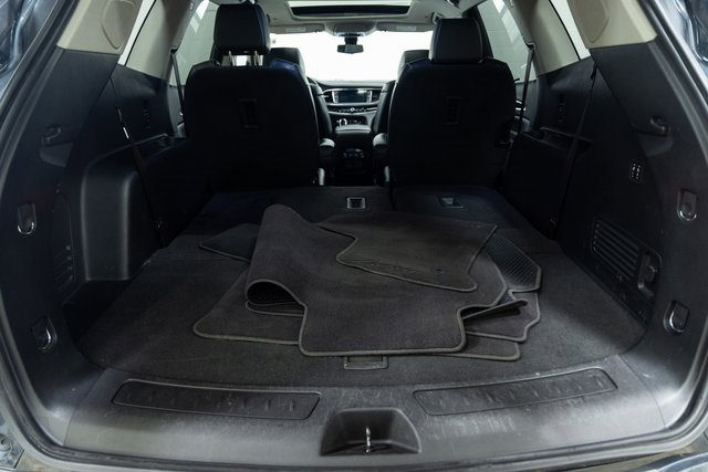 Used 2020 Buick Enclave Avenir w/ Avenir Technology Package image 9