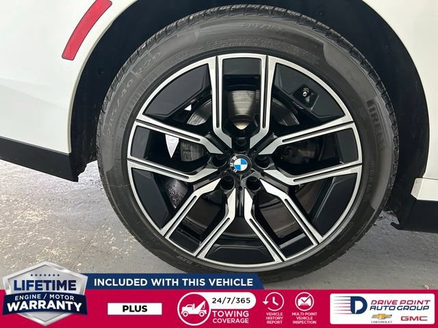 Used 2024 BMW 740i xDrive AWD/4WD image 11