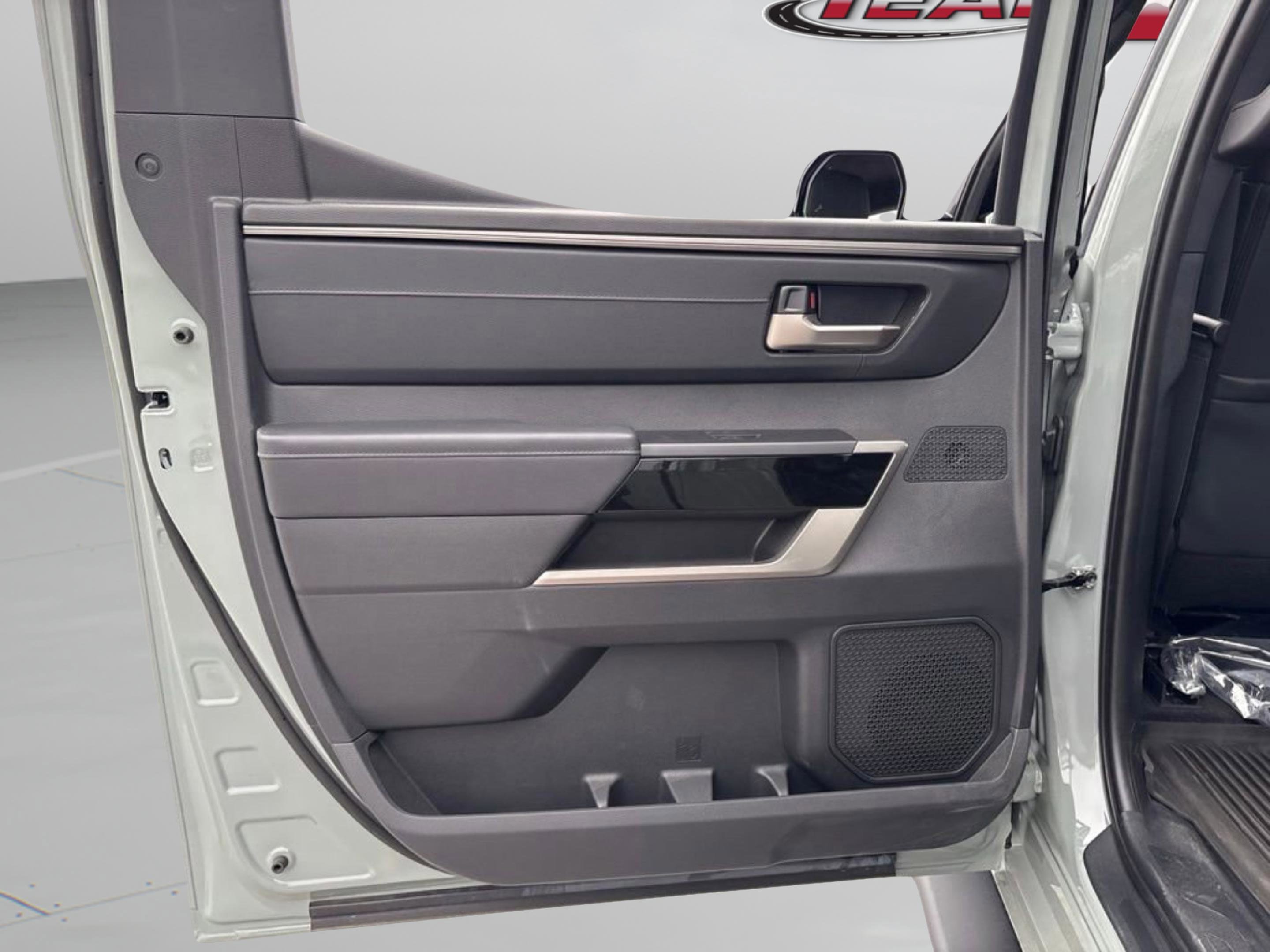 New 2025 Toyota Tundra Limited AWD/4WD image 26