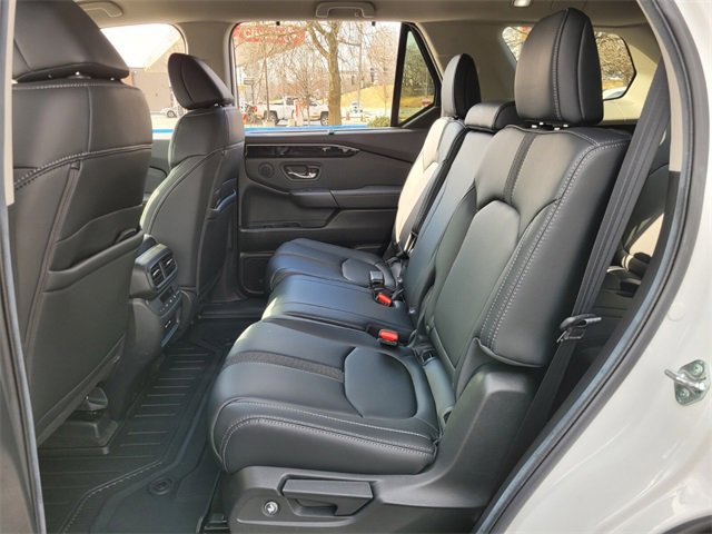 Certified 2025 Honda Pilot EX-L image 11