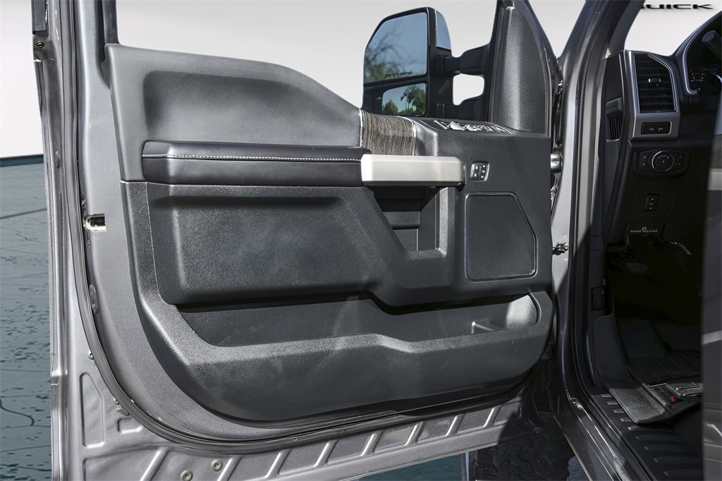 Used 2021 Ford F250 Lariat w/ Lariat Value Package image 29
