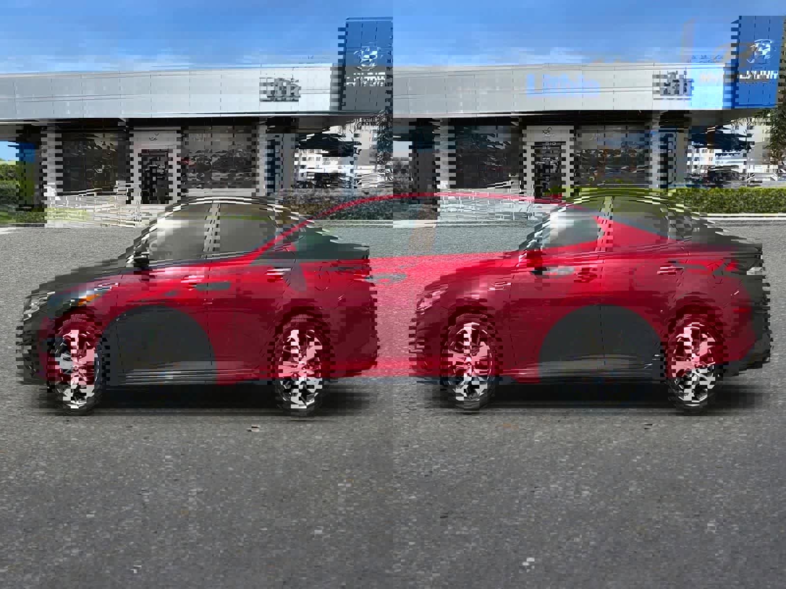 Used 2020 Kia Optima S FWD image 6