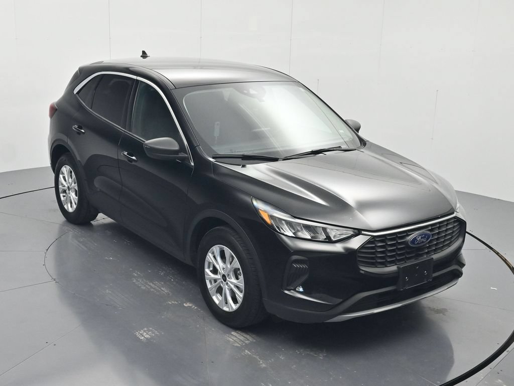 Used 2024 Ford Escape Active FWD image 30