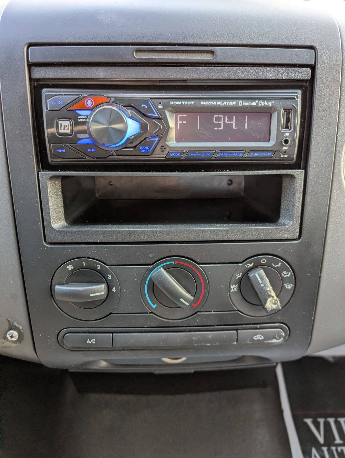 Used 2007 Ford F150 XL image 4