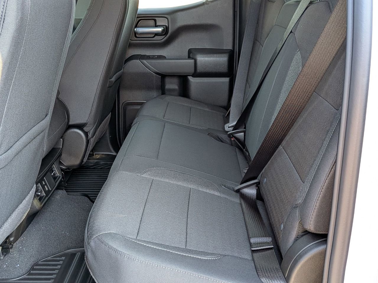 New 2026 Chevrolet Silverado 1500 Custom w/ Turbomax Blackout Package image 21