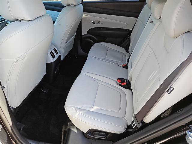 New 2025 Hyundai Tucson SEL image 13