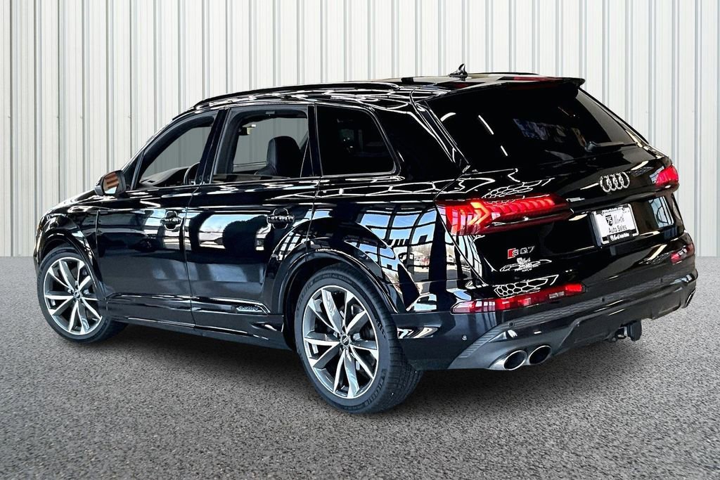 Used 2021 Audi SQ7 Premium Plus w/ Executive Package AWD/4WD image 4