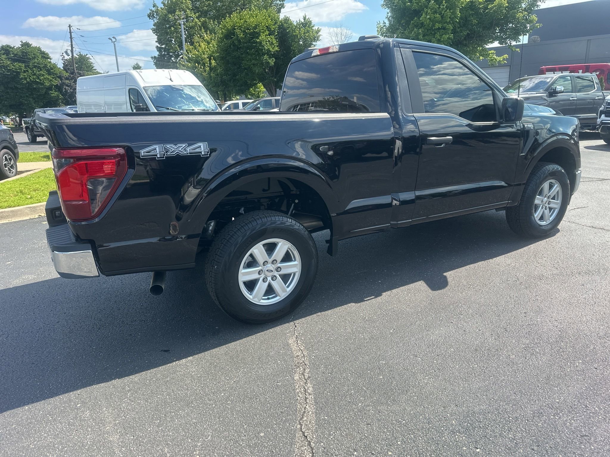 Used 2026 Ford F150 XL w/ Equipment Group 103A High AWD/4WD image 4