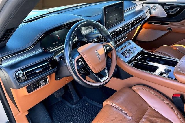 Used 2020 Lincoln Aviator Black Label image 14