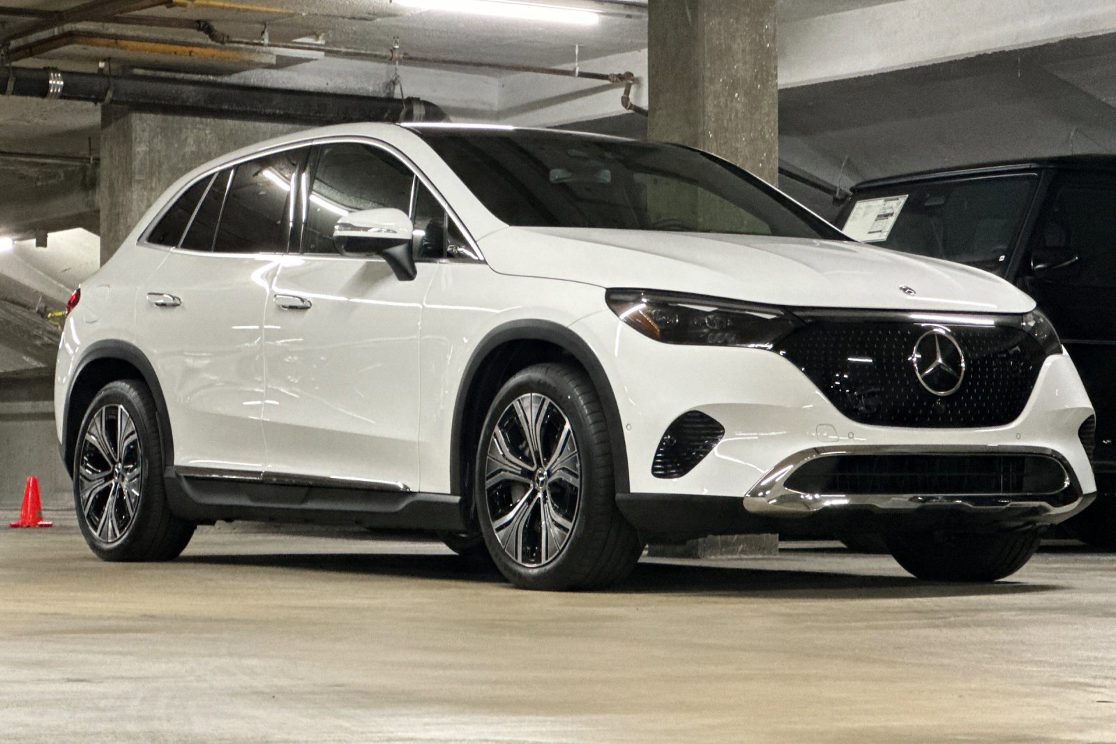 New 2025 Mercedes-Benz EQE 350+ SUV image 6