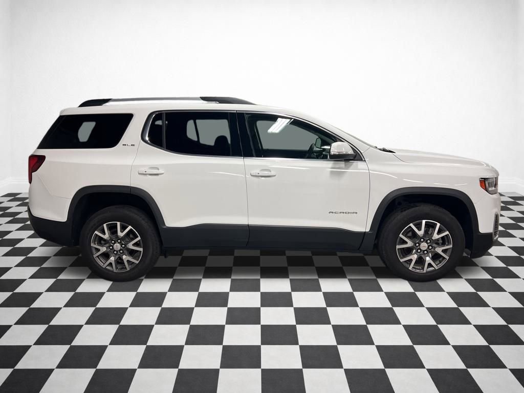 Certified 2023 GMC Acadia SLE w/ Driver Convenience Package image 2