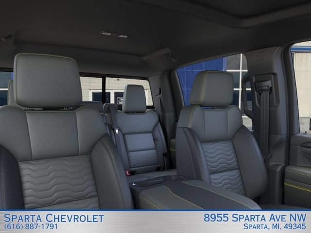 New 2026 Chevrolet Silverado 2500 ZR2 w/ LPO, Dark Essentials Package AWD/4WD image 24