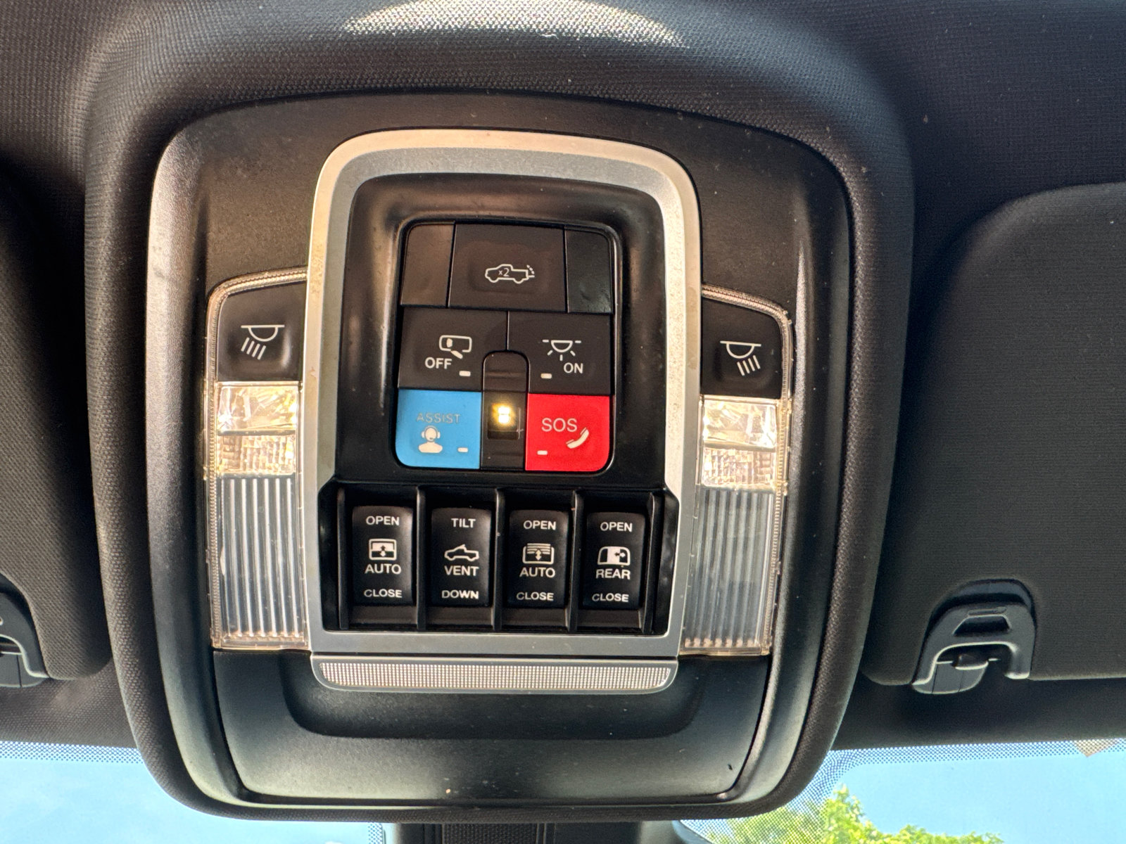 Used 2025 RAM 1500 RHO w/ RHO Level 1 Equipment Group AWD/4WD image 29