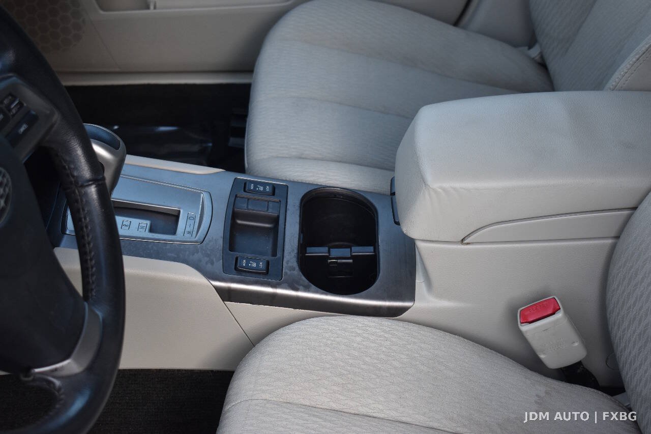 Used 2012 Subaru Outback 2.5i Premium w/ All-Weather Pkg AWD/4WD image 27