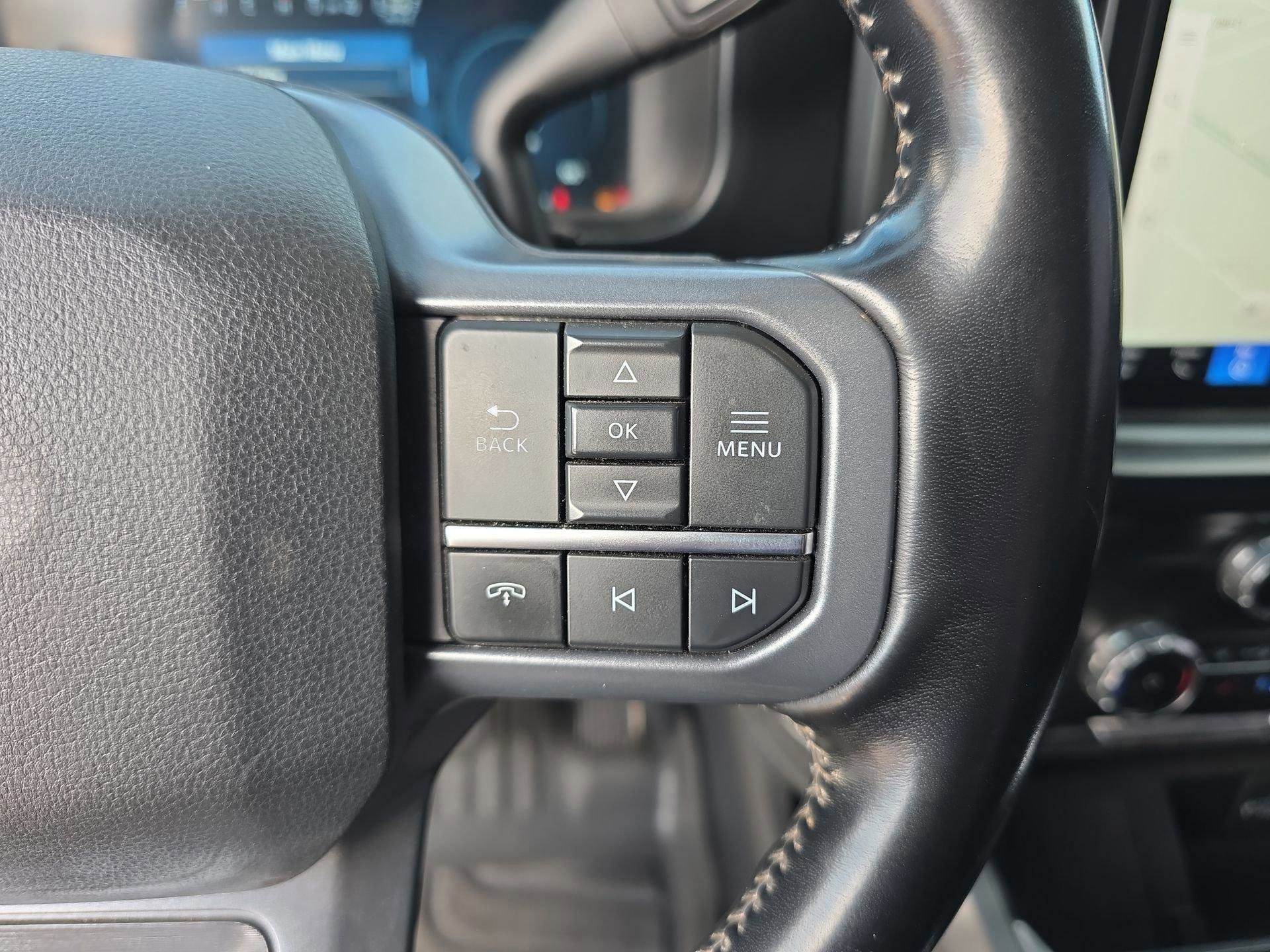 Used 2023 Ford F450 Lariat image 29