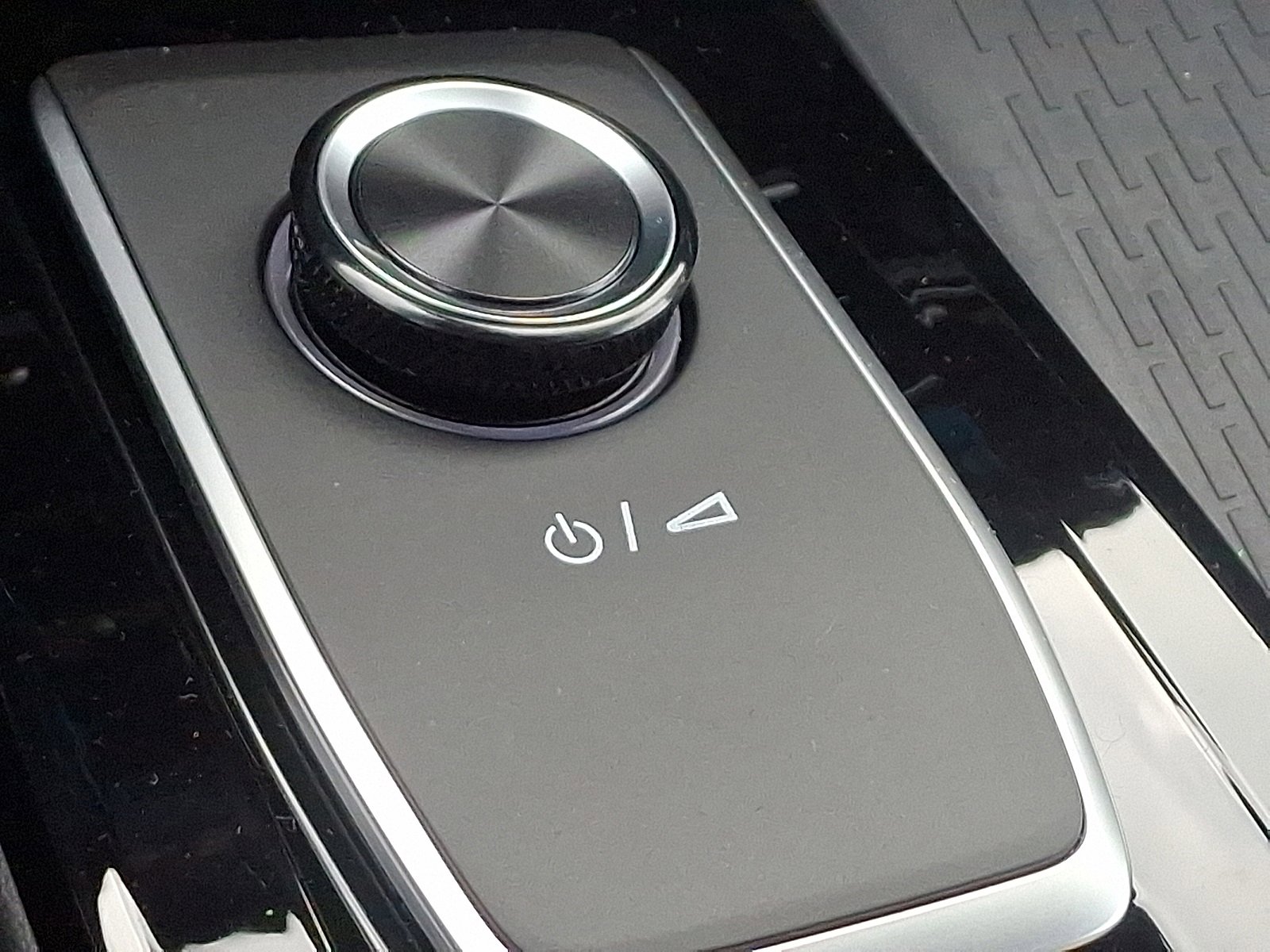 New 2026 Buick Enclave Preferred w/ Power Package image 22