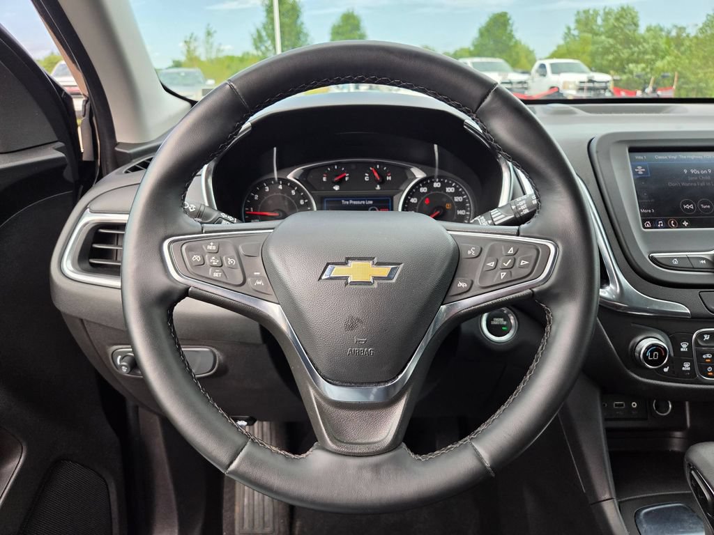Used 2024 Chevrolet Equinox LT FWD image 18