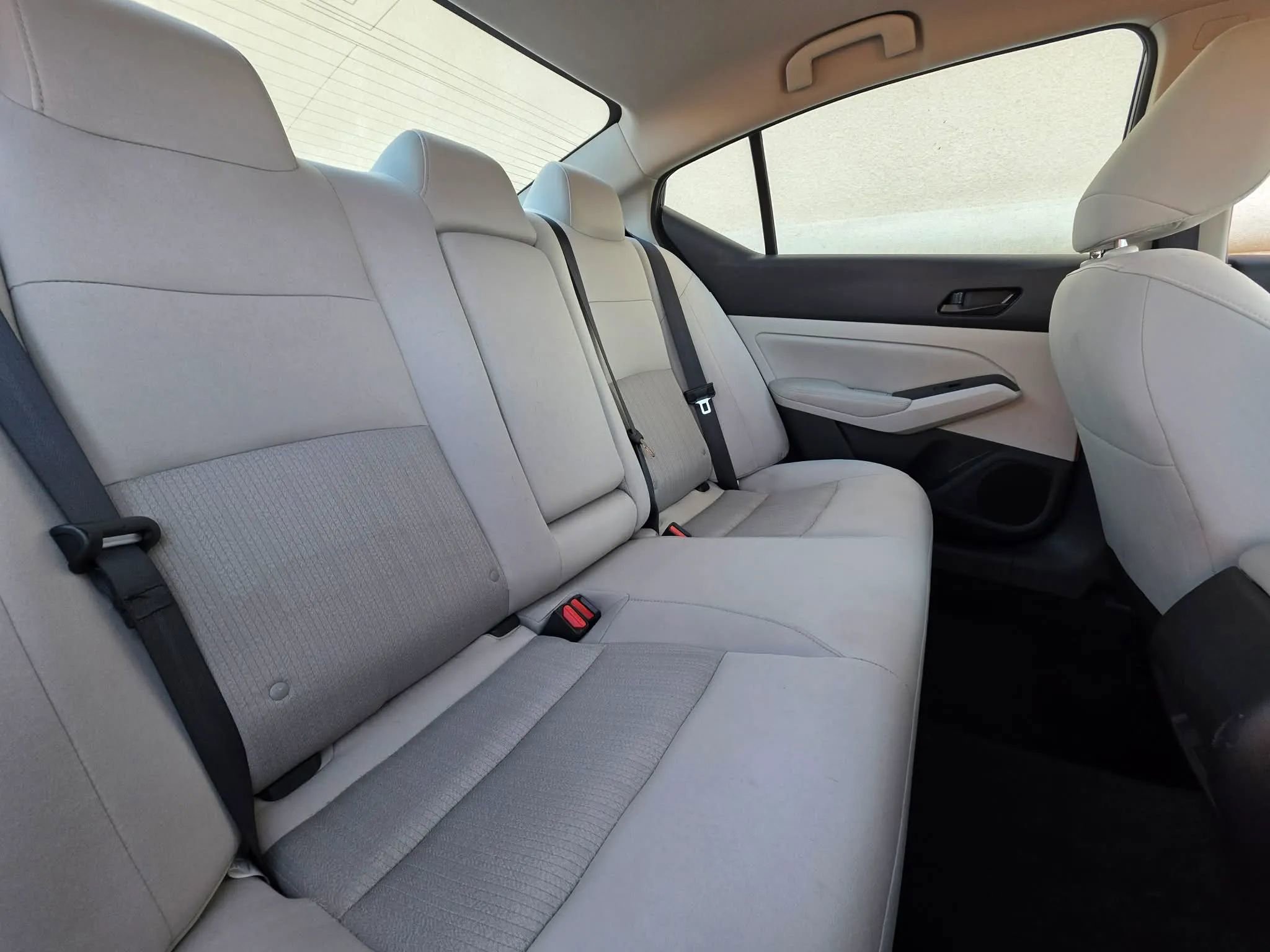 Used 2025 Nissan Altima 2.5 SV image 15