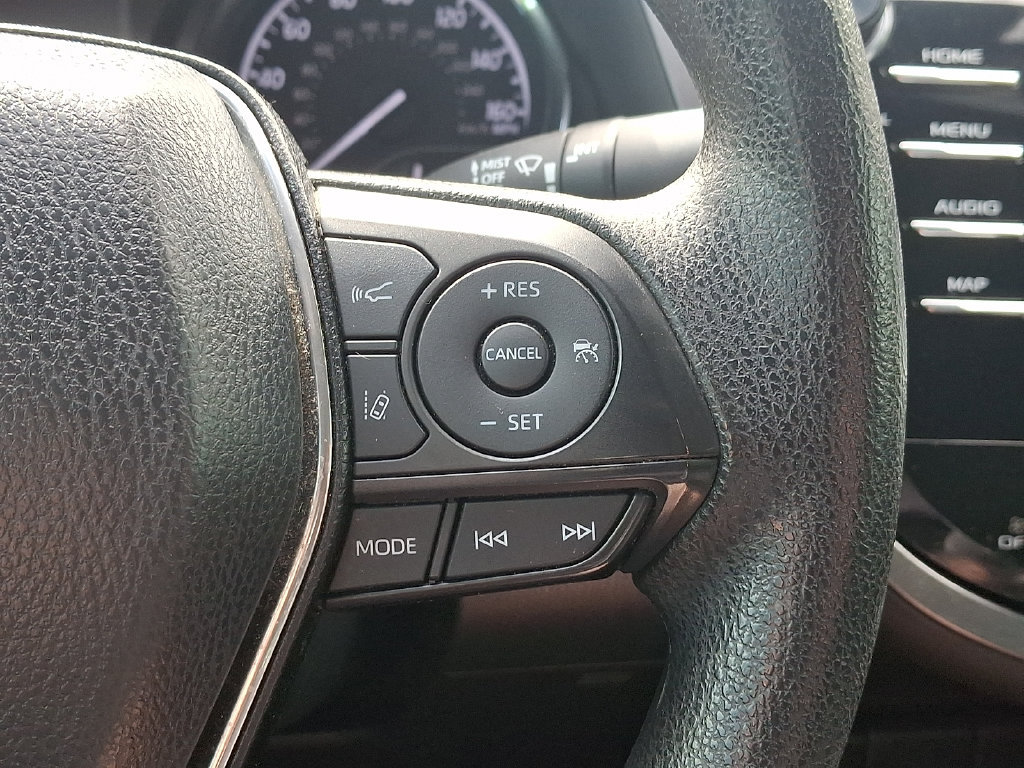 Used 2019 Toyota Camry LE w/ Convenience Package FWD image 20