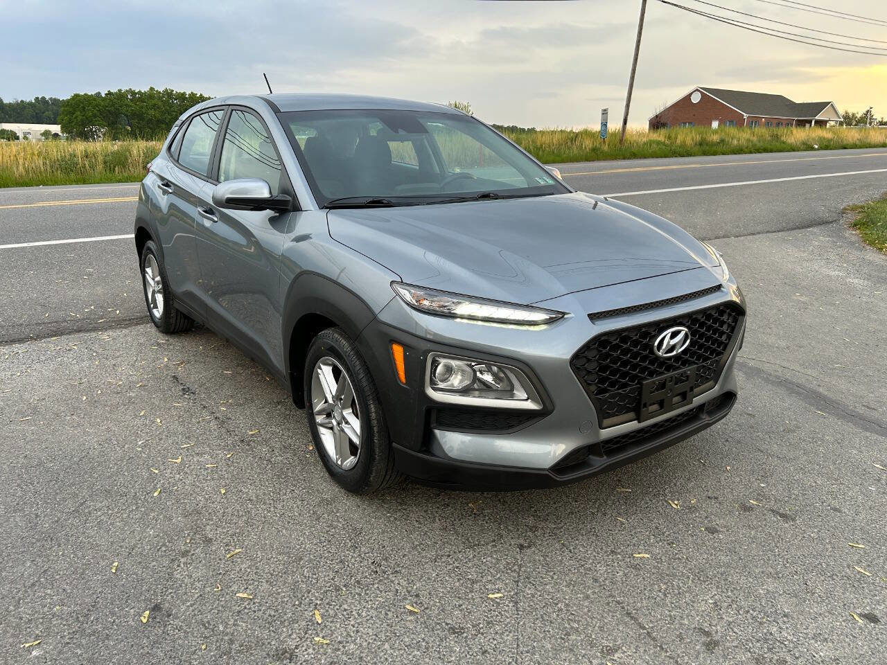 Used 2019 Hyundai Kona SE AWD/4WD image 4