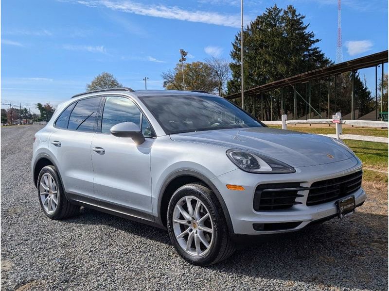 Used 2020 Porsche Cayenne image 3