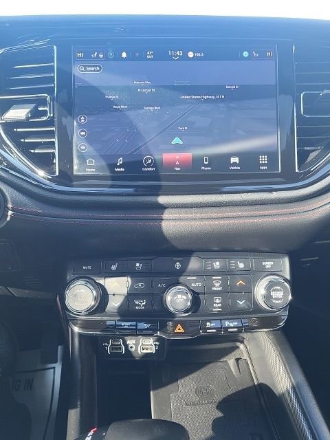 Used 2023 Dodge Durango R/T image 17