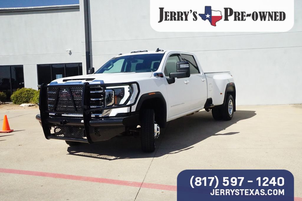 Used 2024 GMC Sierra 3500 SLE w/ SLE Convenience Package image 1