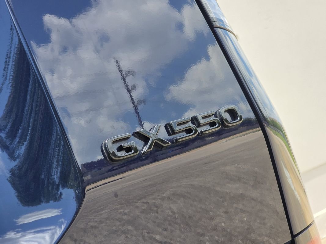Used 2026 Lexus GX 550 w/ Accessory Package (2T) AWD/4WD image 42