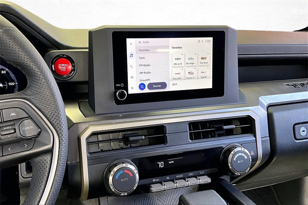 Used 2025 Toyota Tacoma TRD Off-Road image 10