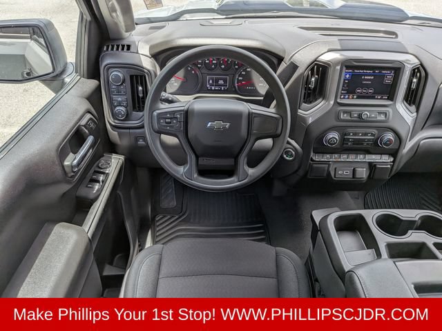 Used 2024 Chevrolet Silverado 1500 Custom Trail Boss AWD/4WD image 15