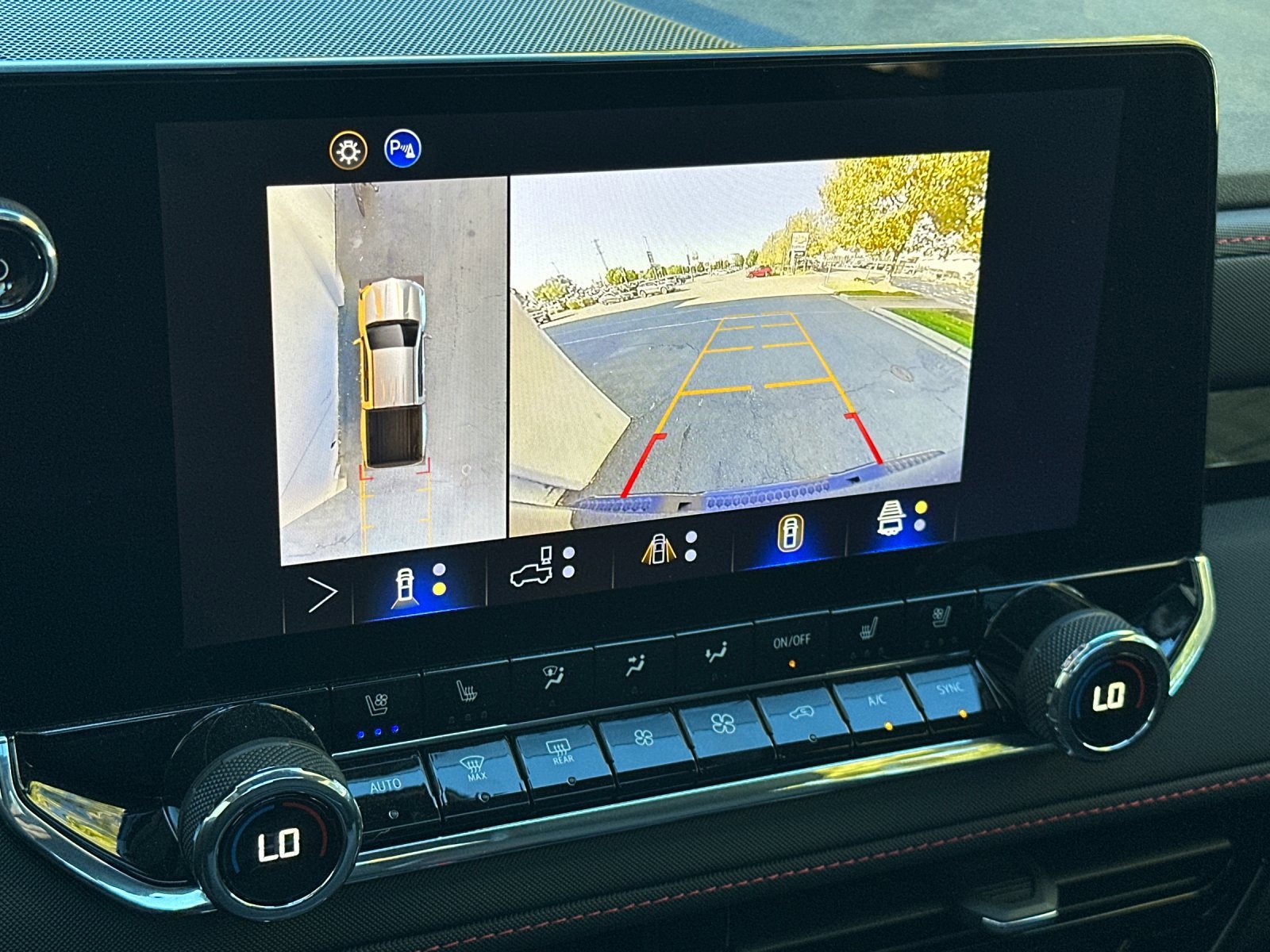 New 2025 Chevrolet Colorado Z71 w/ Midnight Edition image 23