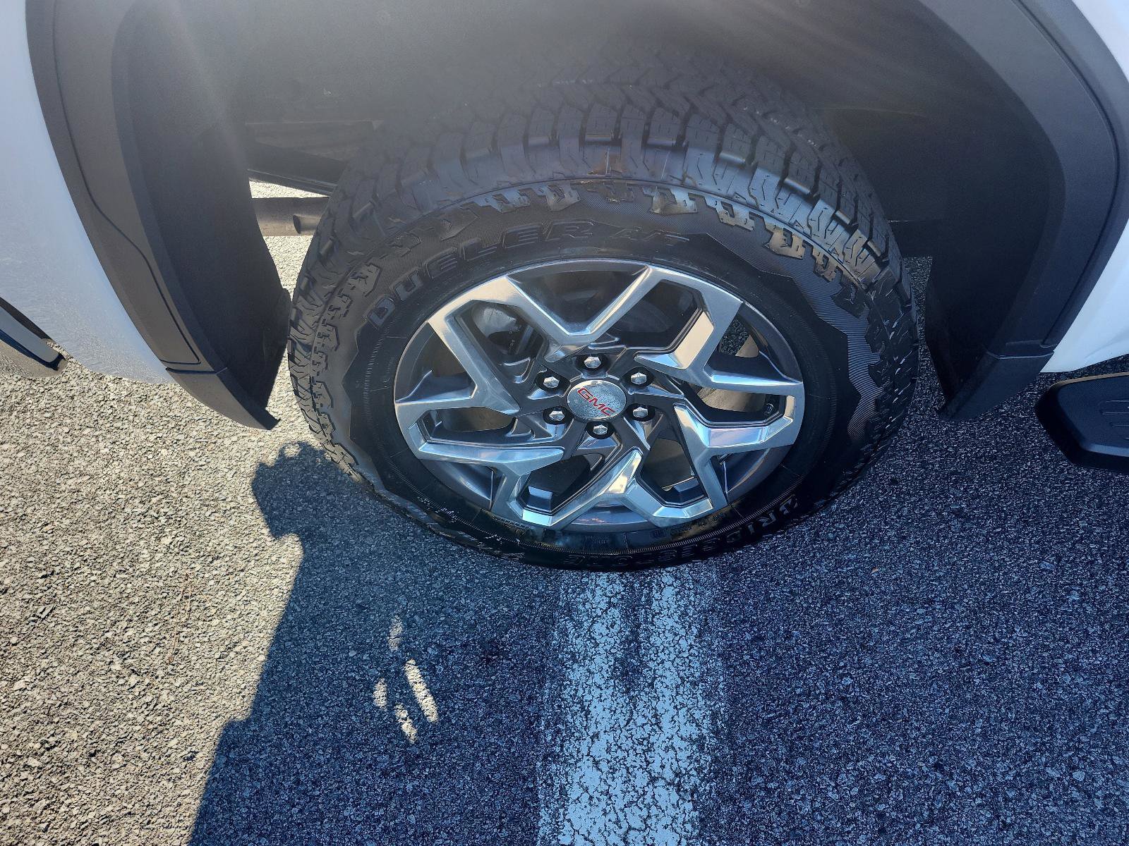 Used 2024 GMC Sierra 1500 SLT w/ SLT Premium Plus Package image 7