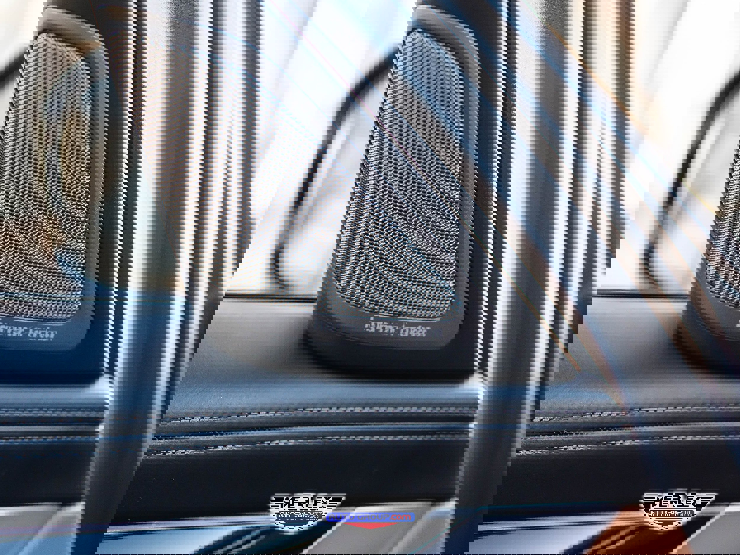 Used 2018 BMW 750i w/ Executive Package image 42