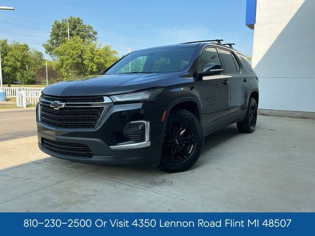 Used 2024 Chevrolet Traverse LT w/ Midnight/Sport Edition AWD/4WD image 4
