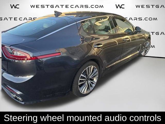 Used 2019 Kia Stinger RWD image 13