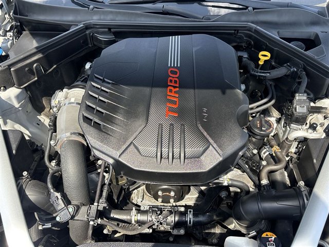 Used 2022 Kia Stinger GT2 AWD/4WD image 30