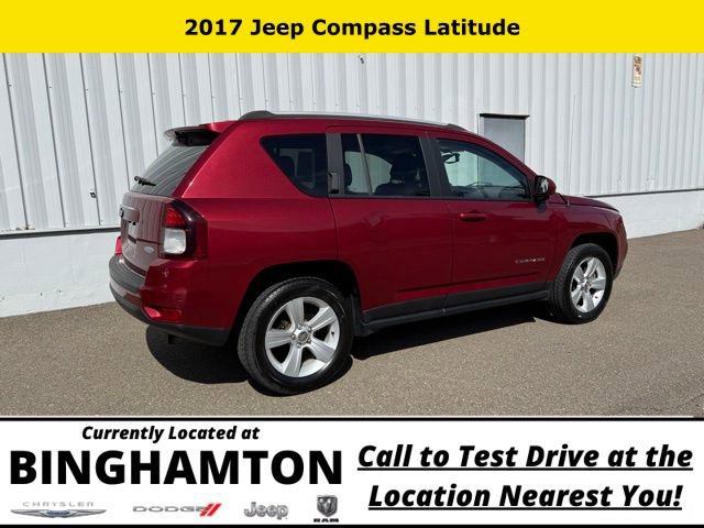 Used 2017 Jeep Compass Latitude image 5